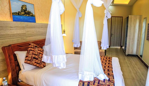 Deluxe Room, Lake View