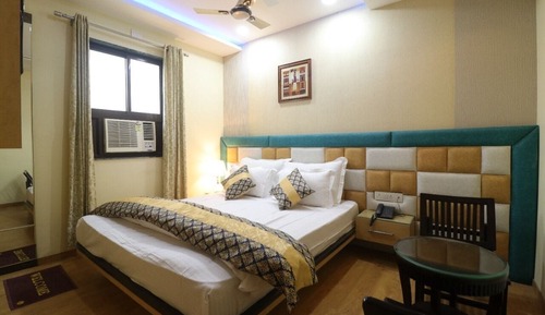 Executive Room, City View