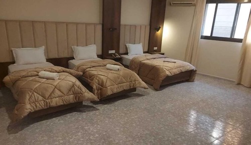 Comfort Triple Room