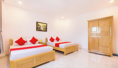 Superior Family Room