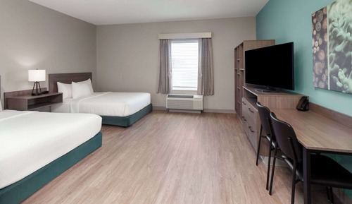 Room, 2 Queen Beds, Mobility Accessible (Bathtub W/grab Bars,Dishwasher)