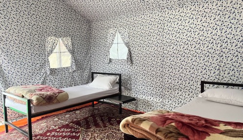 Deluxe Tent