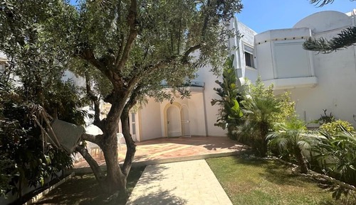 Deluxe Villa