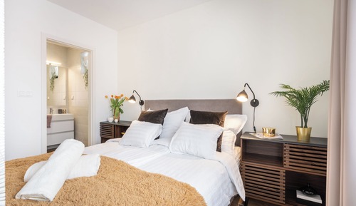 Standard Apartment, Non Smoking, Courtyard View