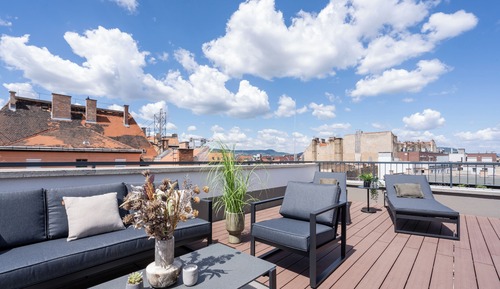 Deluxe Penthouse, City View