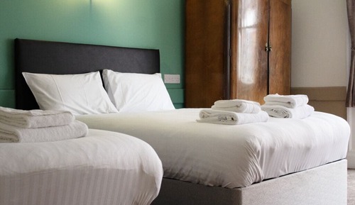 Standard Quadruple Room
