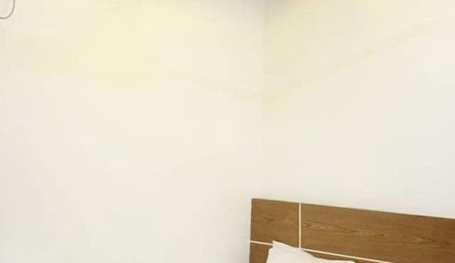 Luxury Single Room