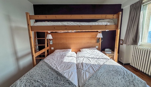 Basic Triple Room