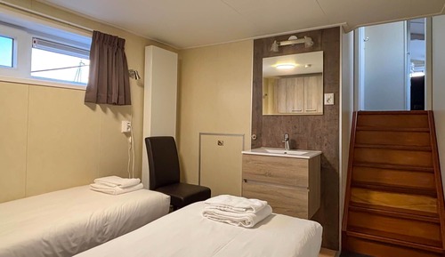 Standard Bungalow, 3 Bedrooms, Overwater