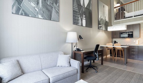 Loft, 1 King Bed with Sofa bed, Kitchenette (Loft Suite)