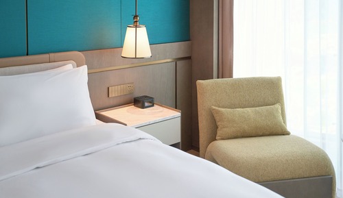 Superior Room, 1 King Bed