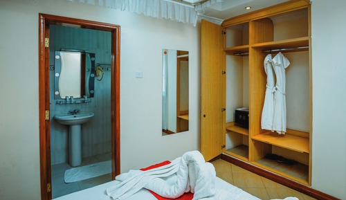 Deluxe Suite, Balcony, Garden View