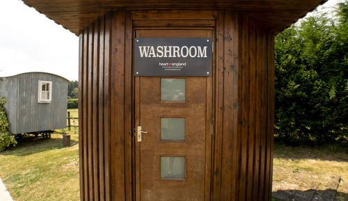 Pod with Shared Shower