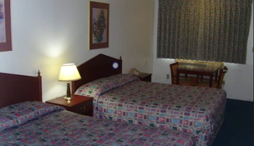 Standard Room, 2 Queen Beds, Non Smoking