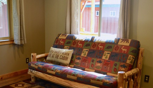 Luxury Cabin, 1 King Bed with Sofa bed, Mountain View, Mountainside