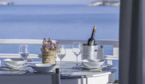 Family Suite, 2 Bedrooms (Green)