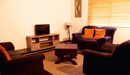 Double Room, 1 Queen Bed, Garden View, Garden Area