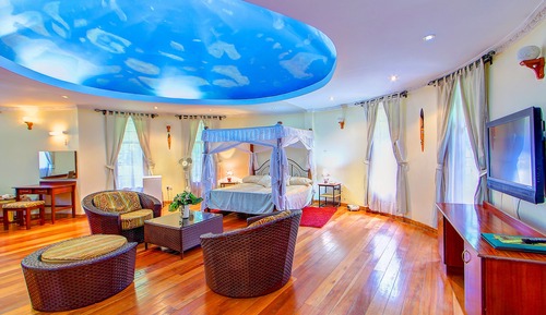 Presidential Suite
