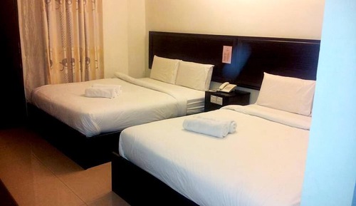 Deluxe Quadruple Room