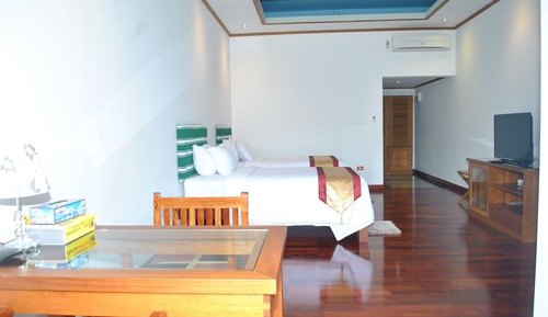 Suite (Luxury Suite Upper)