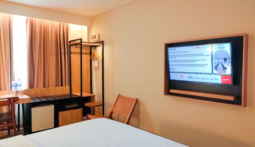 Deluxe Double Bed