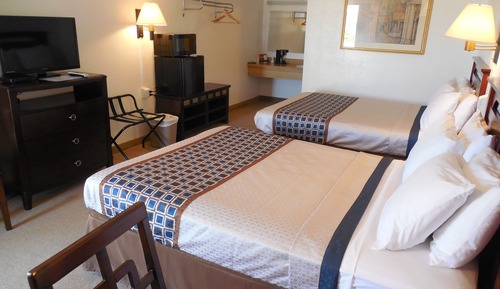 Room, 2 Queen Beds, Non Smoking