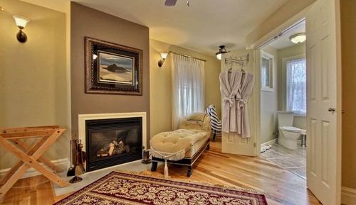 Deluxe Room, 1 King Bed, Ensuite