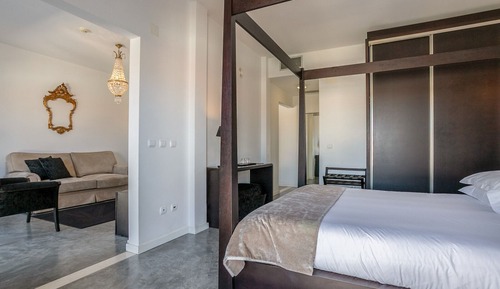 Superior Suite, 1 Bedroom, Balcony, Pool View