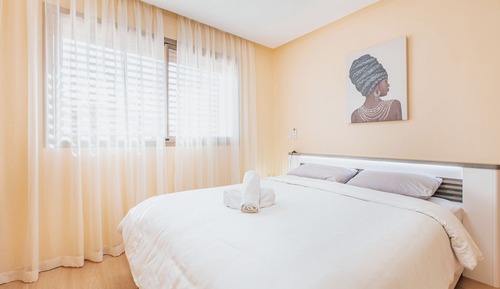 Comfort Apartment, Balcony, City View