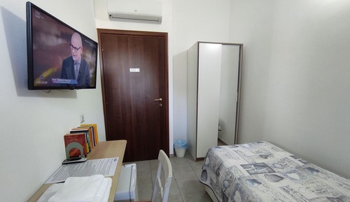 Classic Single Room