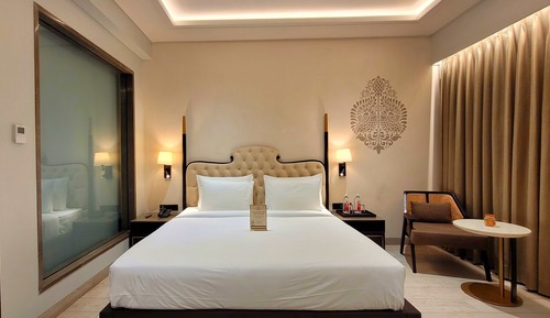 Luxury Double or Twin Room, City View