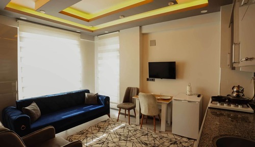 Classic Condo, Non Smoking