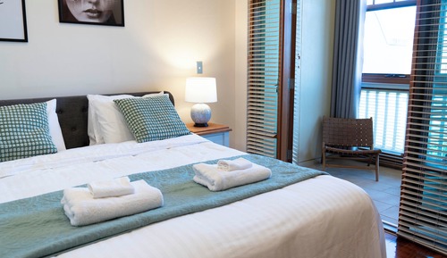 Economy Townhome, Balcony