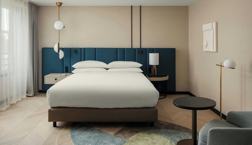 Deluxe Room, 1 King Bed