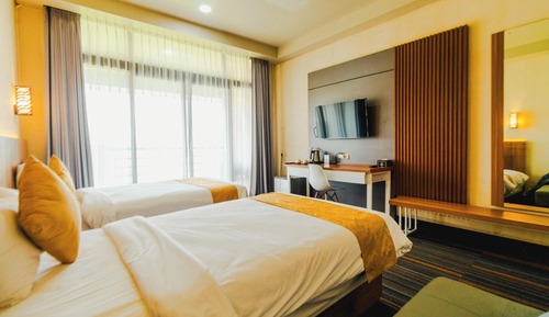 Superior Twin Room