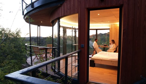 Cabin, Valley View