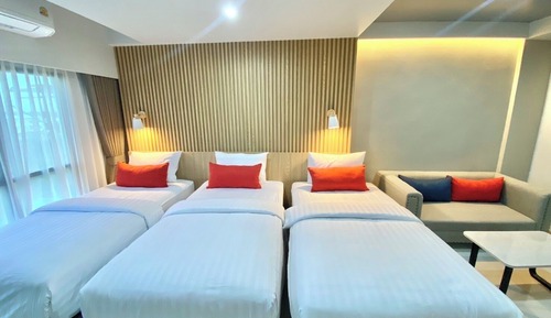 Triple Room