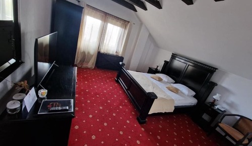 Superior Double Room, Balcony, Garden View