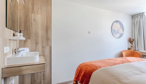 Basic Double Room