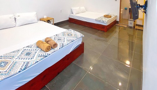 Family Room, Garden View