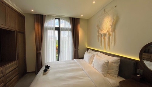 Executive Suite, Balcony, Garden View