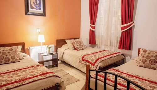 Family Room, Multiple Beds, Private Bathroom