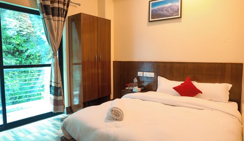 Couple Room