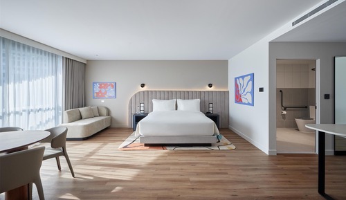 Deluxe Studio, 1 King Bed