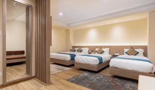 Deluxe Triple Room