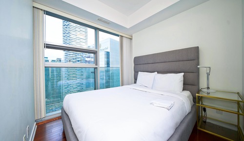 Classic Apartment, City View