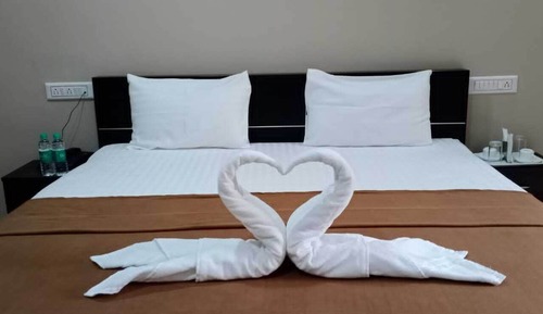 Economy Double Room, 1 King Bed