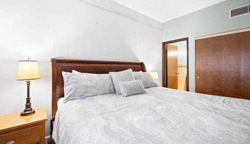 Signature Condo, 2 Bedrooms