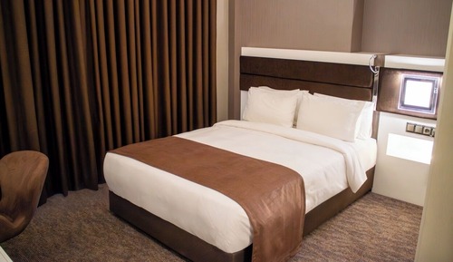 Deluxe Single Room, City View