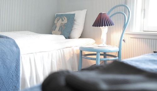 Basic Room, Lake View